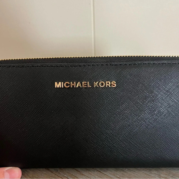 Michael Kors Black Women's Bag and Wallet Set - Picture 16 of 16